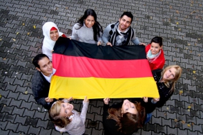 Գերմանիան օրենք է ընդունել, որը թույլ կտա փախստականներին արագ հայրենիք արտաքսել