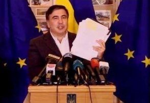 Саакашвили заявил о фальсификациях на выборах мэра Одессы (видео)