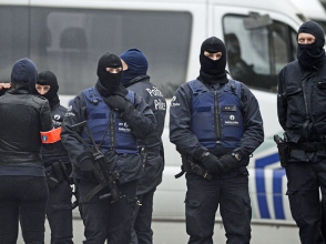 Главный подозреваемый в парижских терактах скрылся от полиции Бельгии