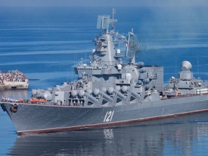 Генштаб РФ: «Крейсер «Москва» будет уничтожать все потенциально опасные цели»