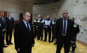 Путин запустил первую нитку энергомоста в Крым (видео)