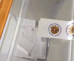 Վերցրել է քվեատուփը, գցել հատակին. քր. գործն ընդունվել է ՀՔԾ վարույթ