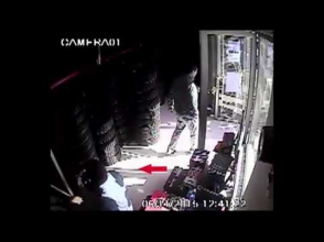 Հափշտակել է անվադողերի վաճառքից գոյացած գումարը (տեսանյութ)