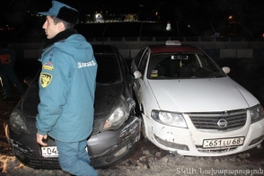 Գայի պողոտայում մերկասառույցի պատճառով բախվել է 5 ավտոմեքենա (լուսանկար)