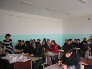 Школьные каникулы в Армении продлены еще на неделю