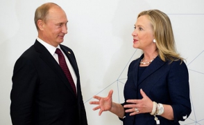 Клинтон сравнила Путина с хулиганом