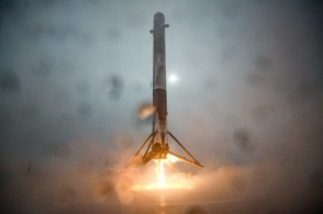 Պայթյուն «Falcon 9» հրթիռակրի անհաջող վայրէջքի ժամանակ