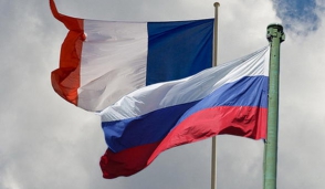 Франция надеется на снятие санкций с России этим летом