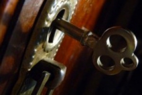 Դուռը փակվել է, բանալին մնացել ներսում