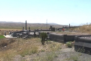 Գերեզմանատան մոտ զենք-զինամթերք է թողել