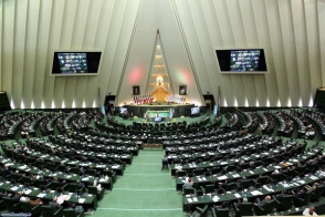 В парламент Ирана прошли двое армян