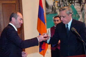 В. Осканян: «Роберт Кочарян не имеет никакого отношения к создаваемой партии»