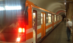 Երևանյան մետրոյի բոլոր կայարաններում ստուգում են ուղևորների մեծ պայուսակները