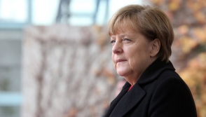 У Ангелы Меркель нашли селфи с предполагаемым террористом-смертником