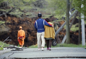 Около 250 тысяч японцев покинули дома из-за угрозы новых землетрясений