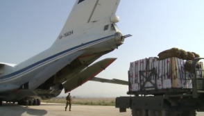 В Дейр-эз-Зор доставили новую партию гуманитарной помощи (видео)