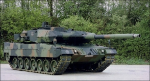 Бундесвер вынужден отказаться от закупки танков «Leopard-2» из-за нехватки бюджета