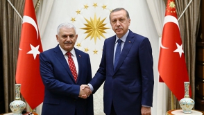 Эрдоган поручил новому премьеру сформировать правительство
