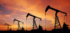 Саудовская Аравия снизила цены на нефть для Европы и подняла для США