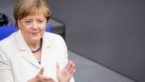 Меркель поаплодировала спикеру Бундестага за критику Эрдогана