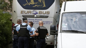 Полиция Франции намерена депортировать 50 болельщиков из России
