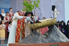 Էդ մարդը հո չէ՞ր եկել ուտիլ տանելու...