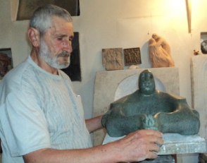 Մահացել է քանդակագործ, ՀՀ վաստակավոր նկարիչ Զավեն Կոշտոյանը