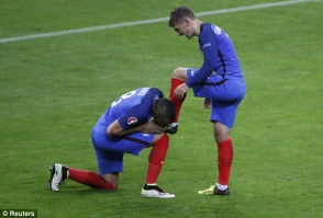 Франция разгромила Исландию и вышла в полуфинал Евро-2016 (видео)
