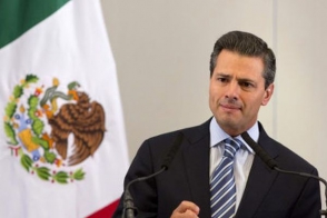 Президент Мексики отверг возможность оплаты стены на границе с США