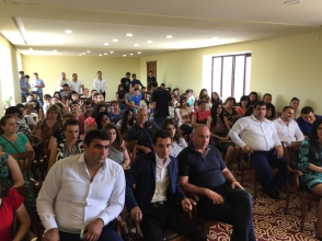 «Երիտասարդների կողքին» երիտասարդական շարժման Գյումրու տարածքային կառույցը միացավ ՀԱՄԱԽՄԲՈՒՄ կուսակցությանը (ֆոտոշարք)