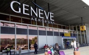 В аэропорт Женевы поступил анонимный звонок с сообщением о бомбе