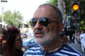 Ալեք Ենիգոմշյանը գոյատևման պայմանների խնդիր ունի