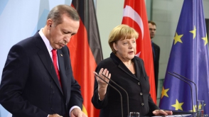 Մերկելն ուզում է կարգավորել թուրք-գերմանական հարաբերությունները