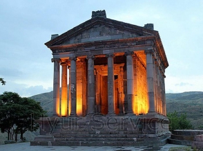 Ձեր հոր տնի՞ց եք բերել Գառնու տաճարը