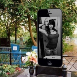 Սև հումորի վառ դրսևորումները. ինչպես մահանալ գեղեցիկ (ֆոտոշարք)