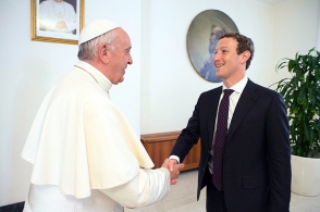 Папа Римский встретился с Марком Цукербергом (фото)