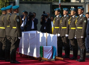 Քարիմովին հրաժեշտ տալու համար 17 երկրի պատվիրակություն է ժամանել Սամարղանդ (տեսանյութ)