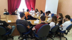 ՀԱՄԱԽՄԲՈՒՄ կուսակցության Գյումրու երիտթևի ինտելեկտուալ խաղերի ակցիան