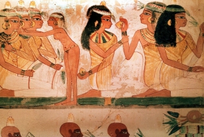 Ինչ հնարքների են դիմում մարդիկ ավելի գեղեցիկ և հայտնի դառնալու համար (ֆոտոշարք)