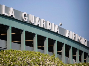 В Нью-Йорке частично эвакуирован аэропорт Ла Гуардия