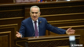 Գալուստ Սահակյան.