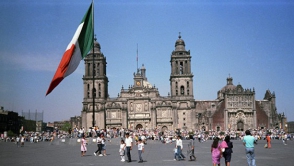 Մեքսիկայում ավելի քան 200 հազ մարդ է դուրս եկել փողոց՝ ընդդեմ միասեռ ամուսնությունների