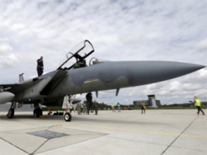 Кувейт, Катар и Бахрейн купят у США 81 истребитель за $8 млрд