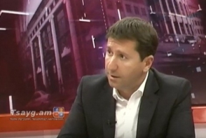 «Իրականում» Կարեն Անդրեասյանի հետ