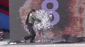 Малазийка установила мировой рекорд по скоростному переодеванию