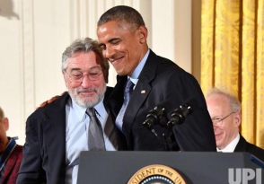 Հայտնի դերասանների և մարզիկների Օբաման Ազատության մեդալով է պարգևատրել