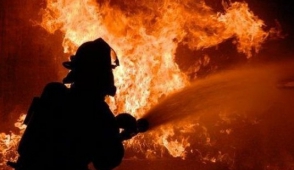 Վարդանանց փողոցում բեռնատարի համար նախատեսված երկաթյա կցորդ է այրվել