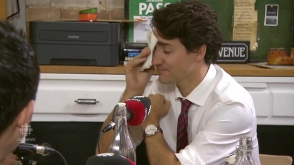 Սիրիահայ փախստականի հետ հանդիպման ժամանակ Կանադայի վարչապետն արտասվել է (տեսանյութ)