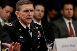 Թրամփն աշխատանքից ազատել է խորհրդականի որդուն՝ Քլինթոնի մասին լուրեր տարածելու պատճառով