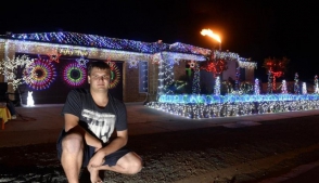 Ավստրալացին տունը զարդարել է բոլոր ժամանակների անիրական լուսավորությամբ (տեսանյութ)